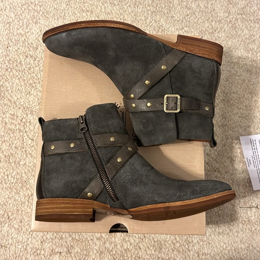 New Kork Ease Kenai grey booties 7.5 boots shoes - Picture 5 of 7